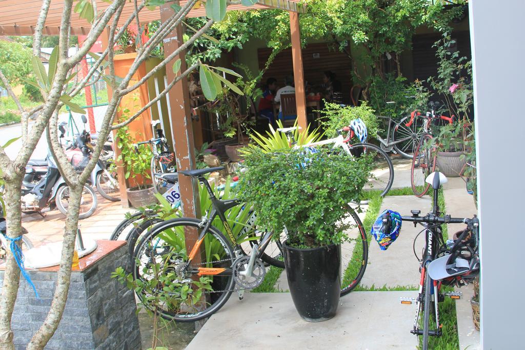 Neakru Guesthouse And Restaurant Kampot Dış mekan fotoğraf
