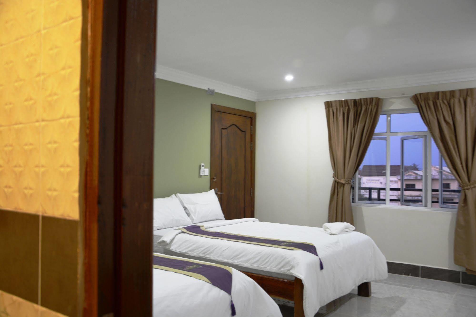 Neakru Guesthouse And Restaurant Kampot Dış mekan fotoğraf