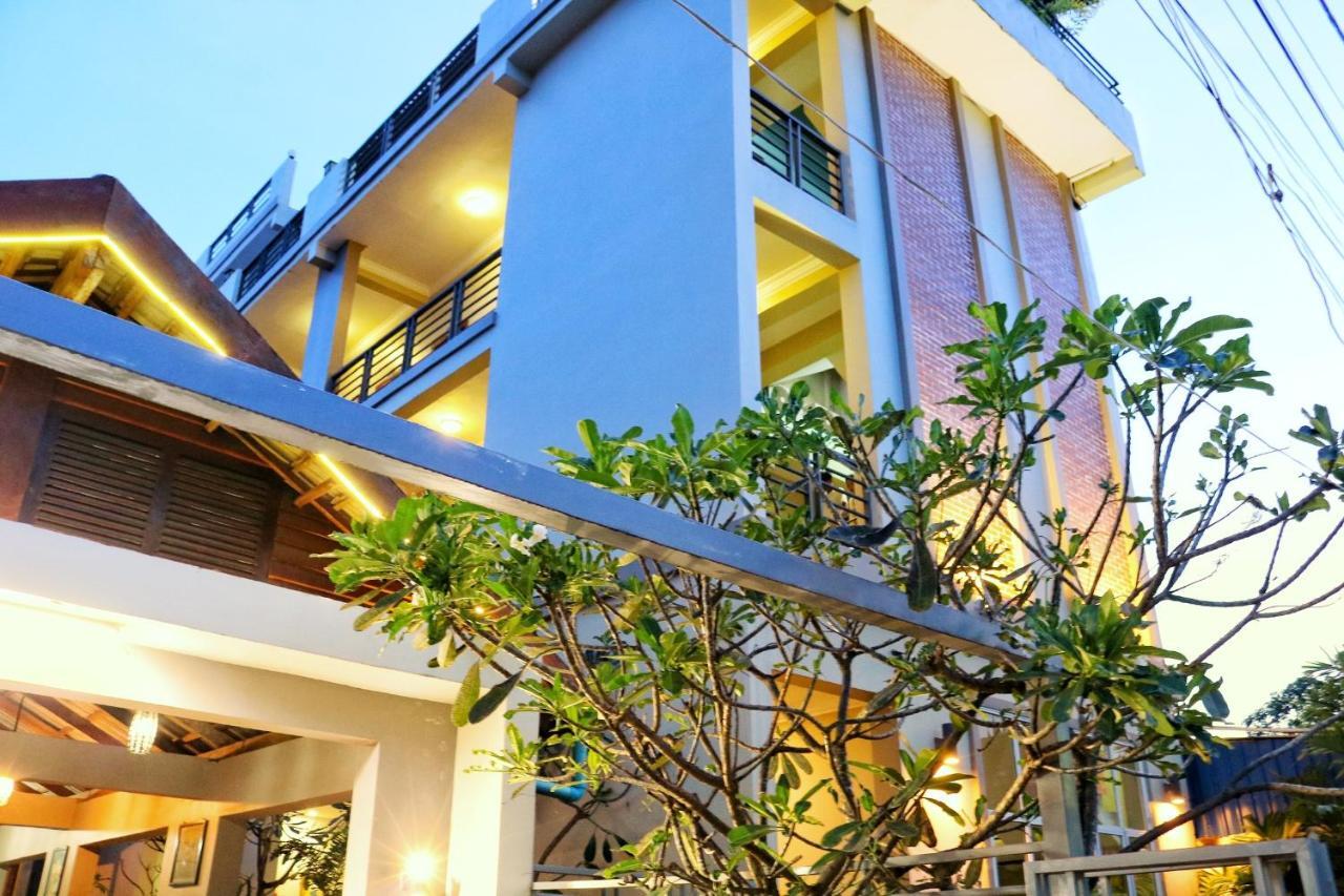 Neakru Guesthouse And Restaurant Kampot Dış mekan fotoğraf